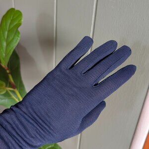 Vintage Navy Blue Gloves – Size Small – Classic Cold Weather Accessory